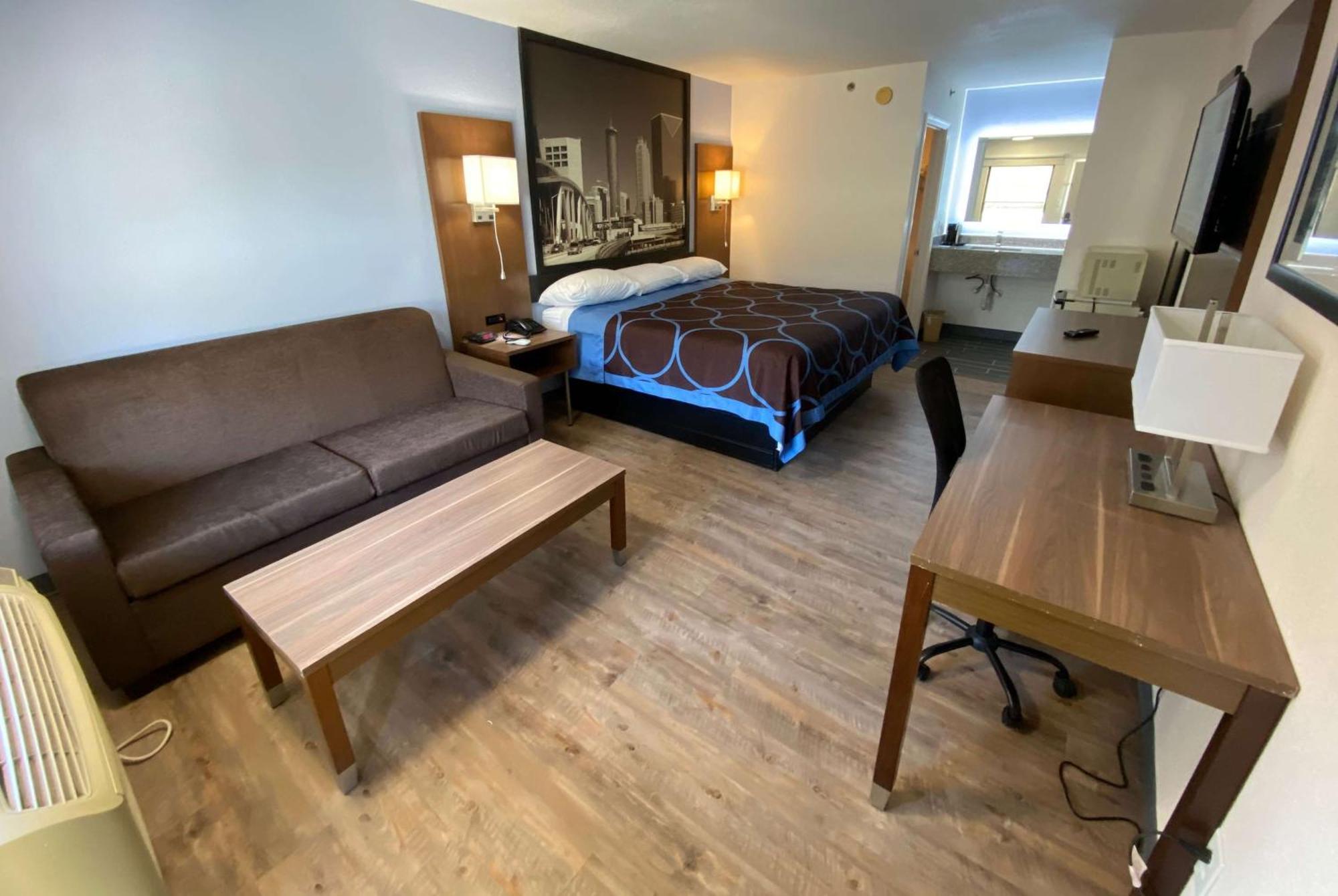 Super 8 By Wyndham Marietta/West/Atl Area Hotel Екстериор снимка